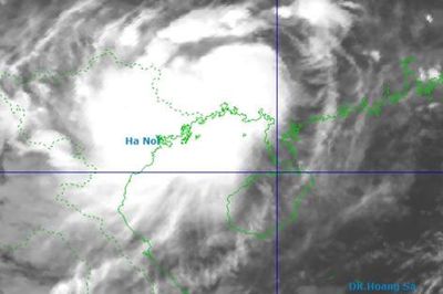 Bão số 4 cách đặc khu Bạch Long Vĩ khoảng 165km