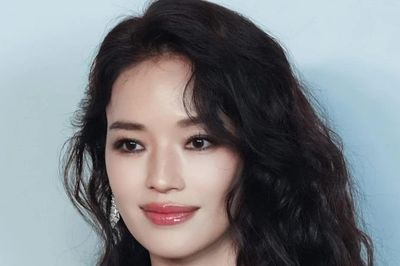 Thư Kỳ thách thức thời gian