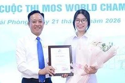 Nữ sinh Trường Đại học Hàng hải giành HCV Tin học văn phòng thế giới