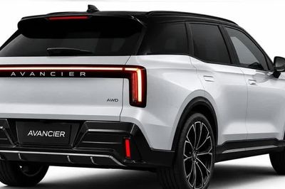 Honda hé lộ lịch ra mắt SUV hybrid lớn hơn CR-V