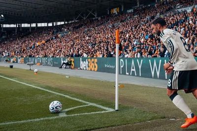 Trực tiếp Hull City vs MU 2-0 (H2): Không vào!!! Mbeumo lỡ cơ hội