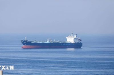 Tuyến hàng hải qua Bắc Cực chưa thể soán ngôi kênh đào Suez