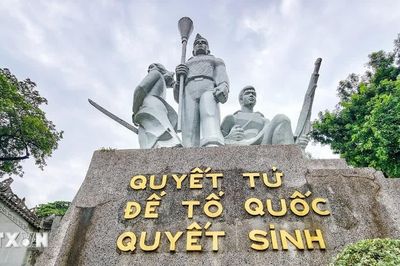 Hà Nội thống nhất chủ trương, nghiên cứu phương án di chuyển Tượng đài 'Quyết tử để Tổ quốc quyết sinh'