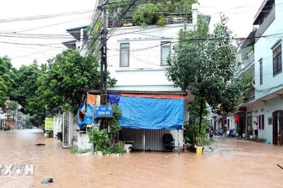 Lạng Sơn: Nước sông Kỳ Cùng dâng cao, khẩn trương di dời các hộ dân