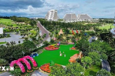 Gia Lai: Lễ hội Ngàn hoa đưa sắc màu đại ngàn về phố biển Quy Nhơn