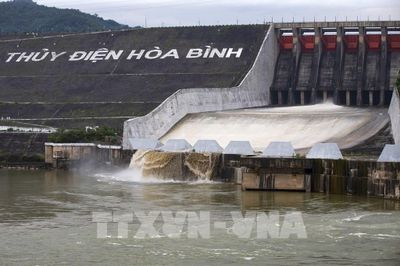 Gỡ vướng mắc các dự án điện trọng điểm ở khu vực Hòa Bình (cũ)
