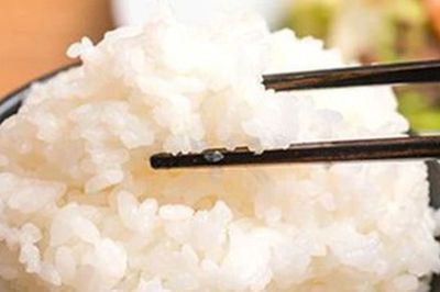 Những loại thực phẩm có thể làm tăng đường huyết nhanh hơn đồ ngọt