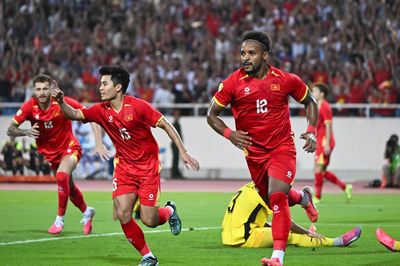 ĐT Việt Nam mơ ngôi vô địch AFF Cup lần thứ 4: Hành trình kỳ lạ như 2 năm trước