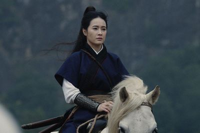 Sao nữ phim 'Hộ Linh Tráng Sĩ' đang gây sốt mạng xã hội, được ví như 'đả nữ thế hệ mới'