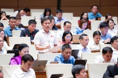 Đề nghị ưu tiên bố trí nguồn lực cho chính sách tiền lương khu vực công
