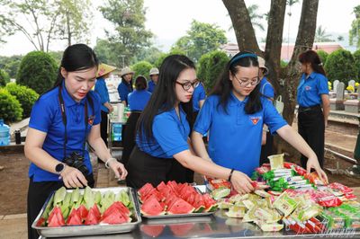 Thứ 7 tình nguyện cùng Chiến dịch 500 ngày đêm