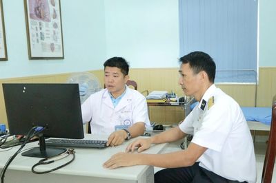 Bệnh xá Lữ đoàn 101 phối hợp khám bệnh cho quân nhân và thân nhân