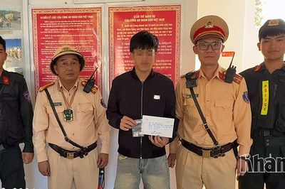 Phát hiện nam thanh niên điều khiển mô tô dương tính với ma túy