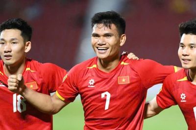 Đẳng cấp thay người