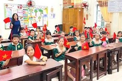 Yêu cầu các cơ sở giáo dục chuyển các chủ trương lớn thành mục tiêu, nhiệm vụ, sản phẩm cụ thể