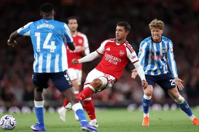 Hạ Coventry 3-0, Arsenal khởi đầu suôn sẻ mùa giải mới