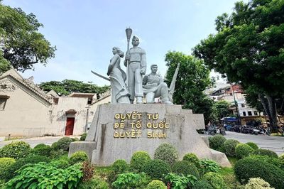 Hà Nội yêu cầu nghiên cứu kỹ vị trí đặt tượng đài 'Quyết tử để Tổ quốc quyết sinh'