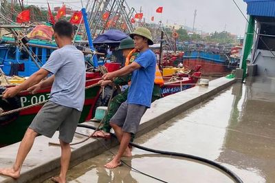 Công an Hải Phòng, Quảng Ninh giúp dân chủ động ứng phó bão số 4
