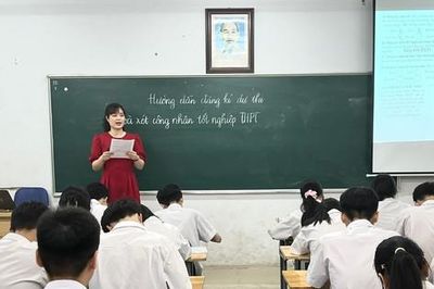 Hà Nội: Học sinh khối công lập chiếm gần 72% tổng số học sinh THPT