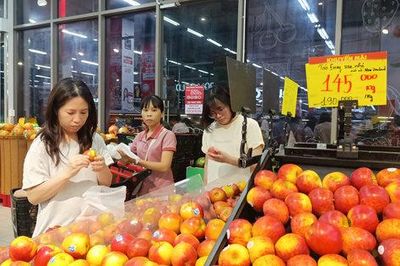 Đề xuất giảm thuế cho người làm công: Chạm đúng áp lực đời sống