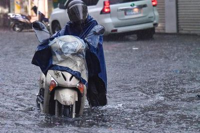 Tin mới nhất về bão số 4: Mưa to đến rất to ở miền Bắc kéo dài bao lâu?