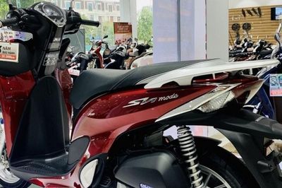 Cập nhật giá xe máy Honda chi tiết và mới nhất nhiều mẫu dưới giá niêm yết