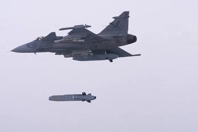Tên lửa hành trình Taurus tạo ra cuộc cách mạng hỏa lực cho tiêm kích Gripen