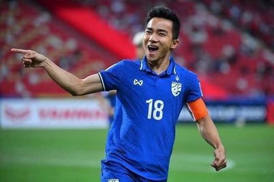Thái Lan 'sập bẫy' ĐT Việt Nam vì bỏ ngoài tai lời khuyên của Chanathip