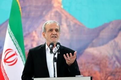 Tổng thống Pezeshkian nói Iran đang ở thế mạnh hơn Mỹ