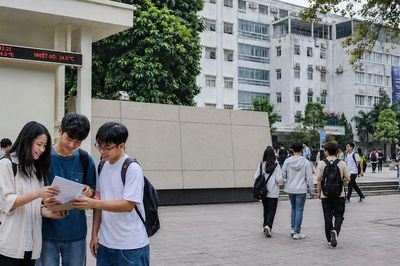 Dự kiến giảm 5 trường đại học trực thuộc Bộ GD&ĐT: Sinh viên có bị ảnh hưởng?