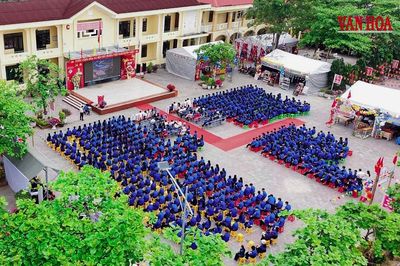 Hai trường cách nhau chưa đầy 1km, học sinh vẫn phải đi hơn 10km đến lớp