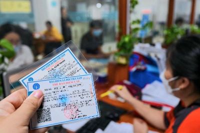 Điều kiện giảm trừ mức đóng khi mua BHYT hộ gia đình