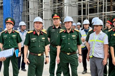 Sức mạnh nội sinh và bản sắc 319