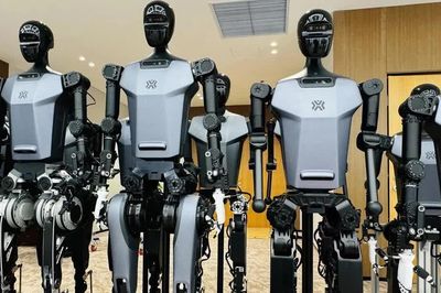Trung Quốc chiếm 85% robot, chuẩn bị cú sốc công nghệ mới