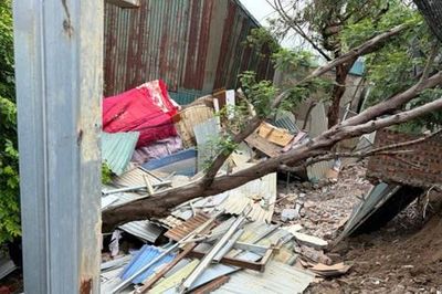 Công an Hà Nội khuyến cáo người dân phòng ngừa tai nạn khi mưa lớn, ngập lụt