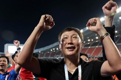 ESPN khen ngợi HLV Kim Sang-sik 'đã có những nước đi xuất sắc'