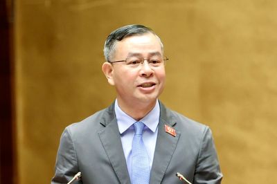 Luật Hải quan mới: Người dân, doanh nghiệp sẽ không phải 'nộp đi nộp lại' giấy tờ