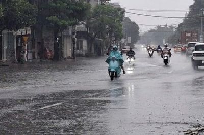 Mưa lớn kéo dài, Hải Phòng phát cảnh báo nguy cơ lũ quét, sạt lở