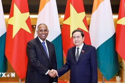 Chủ tịch Quốc hội Trần Thanh Mẫn đón và hội đàm với Chủ tịch Quốc hội Cộng hòa Côte d'Ivoire
