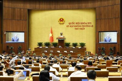 Ngày 23/8, Quốc hội thông qua 6 dự án luật, thảo luận về Bộ luật Hình sự sửa đổi