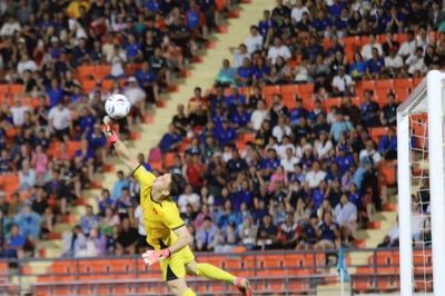 Thủ môn Lê Giang Patrick giành được nhiều lời ngợi khen