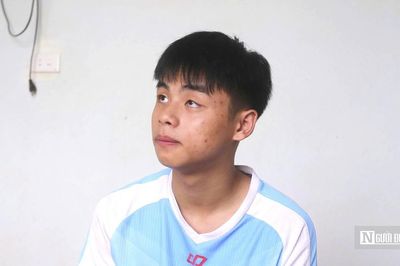 Xa mẹ từ 2 tuổi, cậu học trò nghèo vượt khó chạm cánh cửa Học viện Chính trị