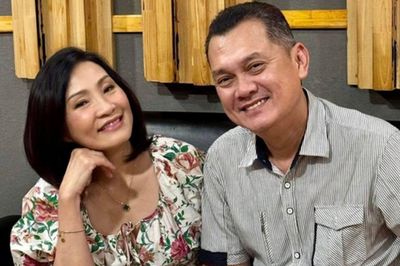 Hồng Đào phản ứng khi NSƯT Hữu Châu muốn gửi ảnh 'nóng'