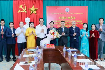 Gặp mặt đoàn đại biểu dự Đại hội đại biểu toàn quốc Liên minh HTX Việt Nam