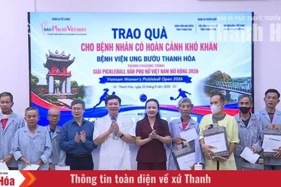 Trao quà cho bệnh nhân ung thư có hoàn cảnh khó khăn tại Thanh Hóa