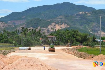 Công trình đường tránh lũ Duy Xuyên: Khởi sắc trước mùa mưa