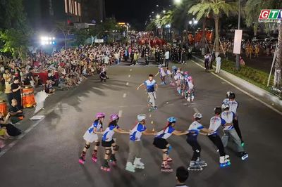 Lớp học không tường: Những bài học trên đường trượt patin