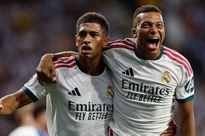 Jude Bellingham tỏa sáng giúp Real Madrid giành chiến thắng kịch tính 2-1 trước Espanyol