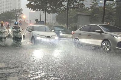 Sáng nay, Hà Nội tiếp tục có mưa dông diện rộng