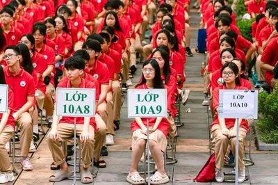 Tuyển sinh lớp 10 Hà Nội sẽ giảm nhiệt hay chuyển vùng áp lực?